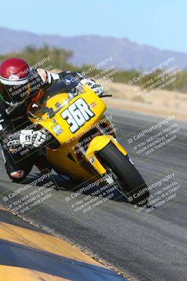 media/Feb-03-2024-SoCal Trackdays (Sat) [[767c60a41c]]/7-Turn 7 Inside (1120am)/